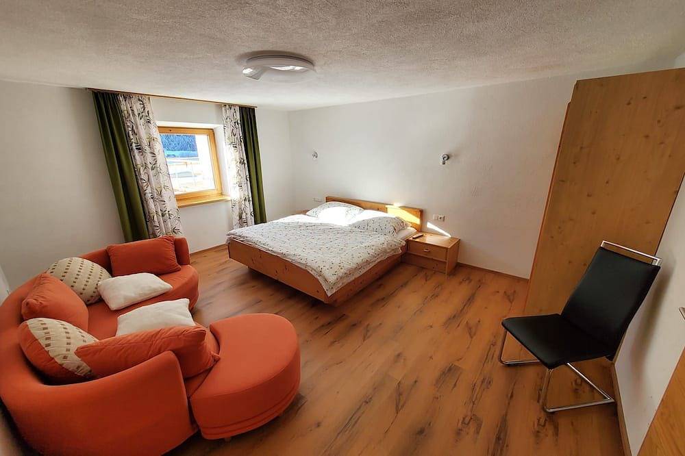 Ganze Wohnung, Ferienwohnung Rote Flüh - Rosa´s Ferienhaus in Grän, Allgäuer Alpen (Österreich)