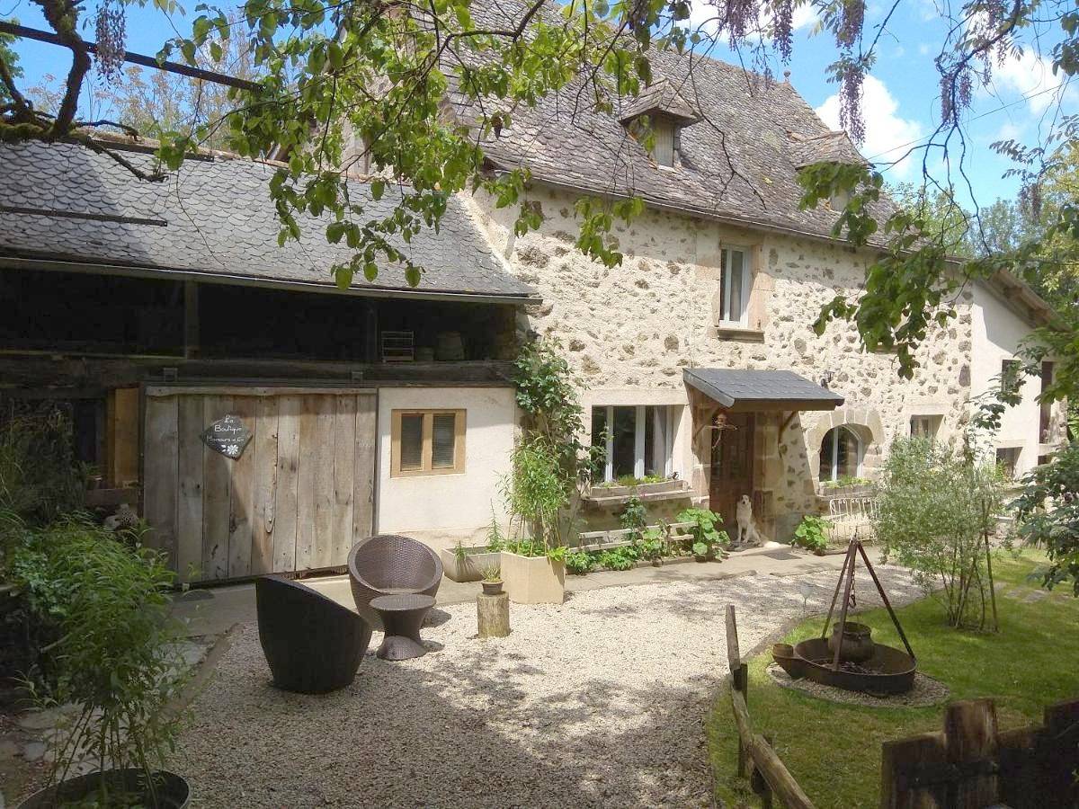 Double Room with Garden View in Le Bas Ségala, Aveyron