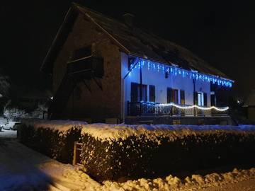 Gîte pour 4 personnes, avec vue et jardin à Pelvoux