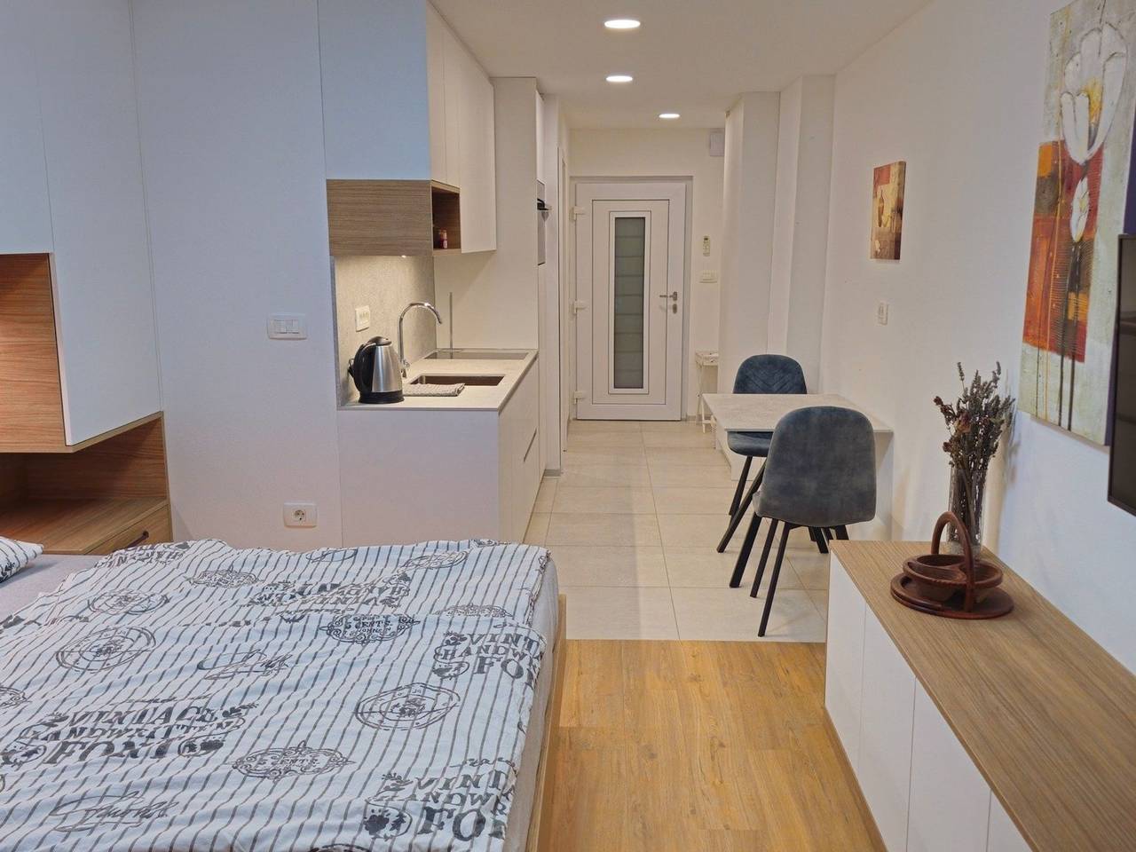 Entire apartment, Dobrava Sea View Apartment with Terrace - Studio Apartment with Terrace in Izola, Slovene Riviera