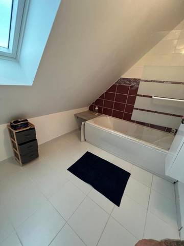 Cottage pour 4 personnes, avec terrasse ainsi que jardin et vue dans Glos