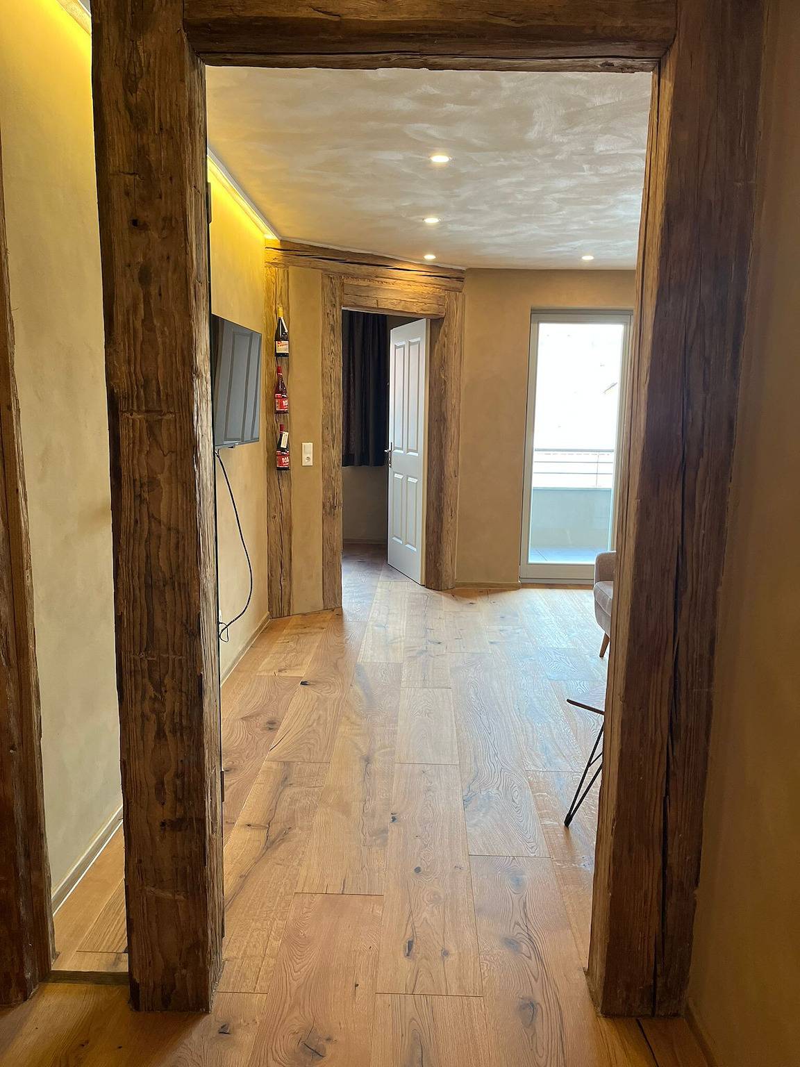 Ganze Wohnung, Apartment 'Ferienwohnung 1' mit privater Terrasse, Balkon und Wlan in Iphofen, Fränkisches Weinland