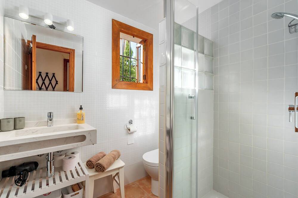 Apartamento entero, Apartment Bougainvillea in Puerto de Sóller, Sóller