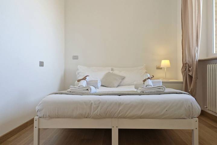 Appartamento intero, Uliveto al mare - [Doppia Vista Mare] Design Wi-Fi Parcheggio A/c in Fermo, Provincia di Fermo