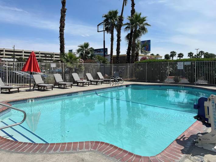 Apartamento entero, 2 camas matrimoniales | No fumadores in Paradise, Nevada (Estados Unidos)