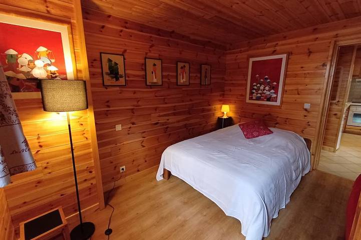 Gîte pour 10 personnes à Enchastrayes - 4