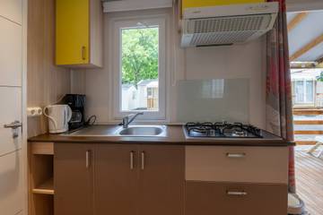 Camping per 4 Persone in Lavilledieu, Ardèche, Foto 4