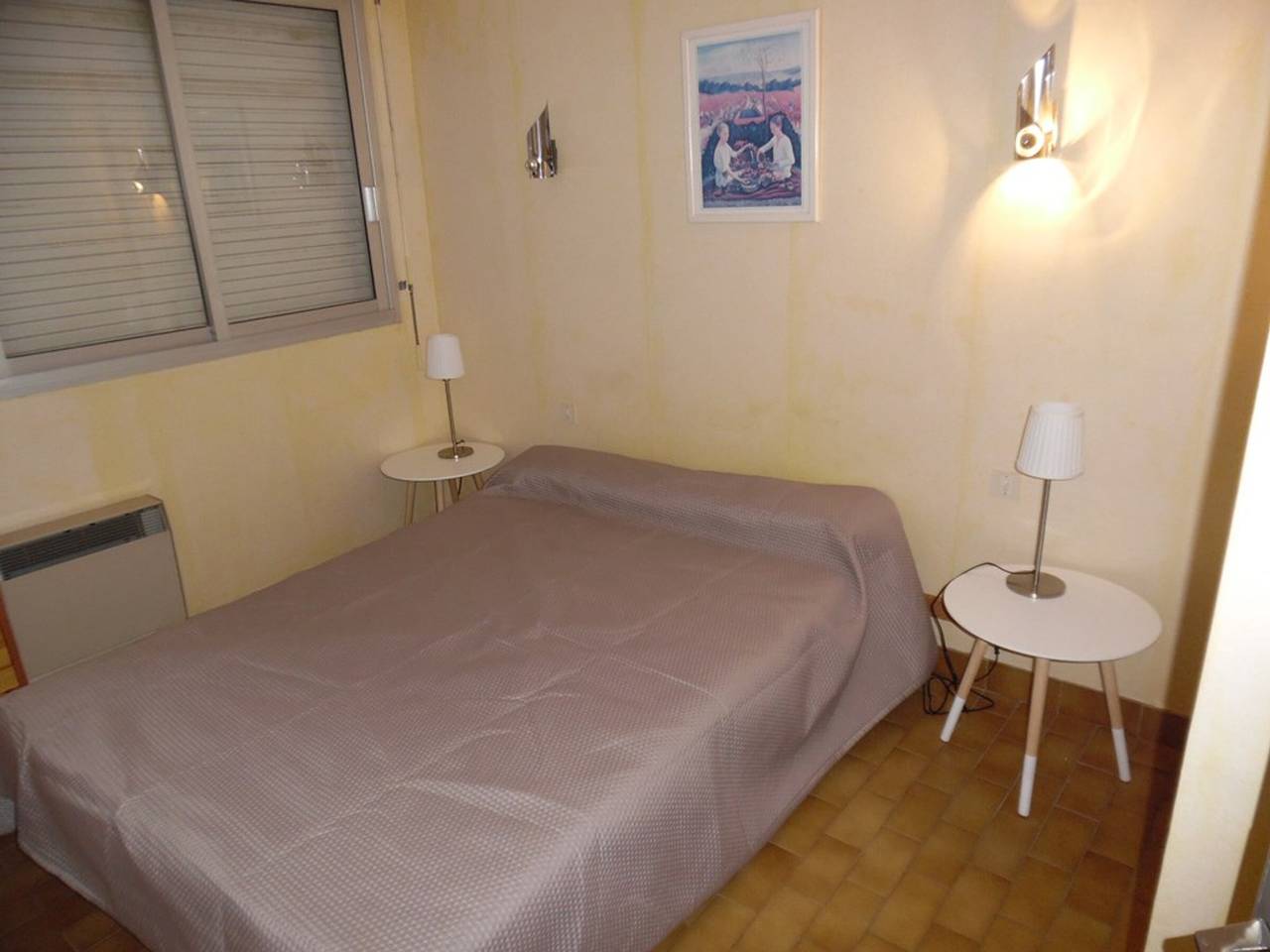 Entire apartment, Sea Front Two-Room Apartment for 4 in Canet-Plage in Canet-en-Roussillon, Côte d'Améthyste