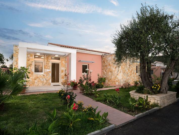 Bungalow für 4 Personen, mit Pool und Garten auf Korfu - 3