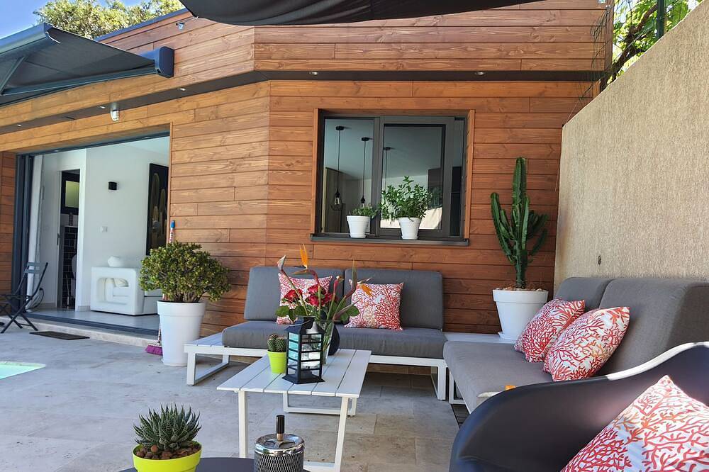 Maison Neuve Moderne Tout Confort Entre Plage et Montagne Avec Piscine Privé in Peri, Ajaccio und Umgebung