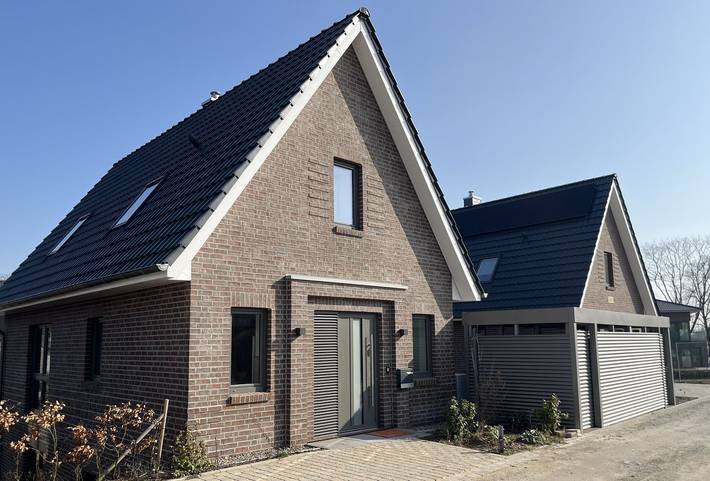 Moin und herzlich Willkommen im großzügigen Ferienhaus Bootsmann! in Dangast, Varel