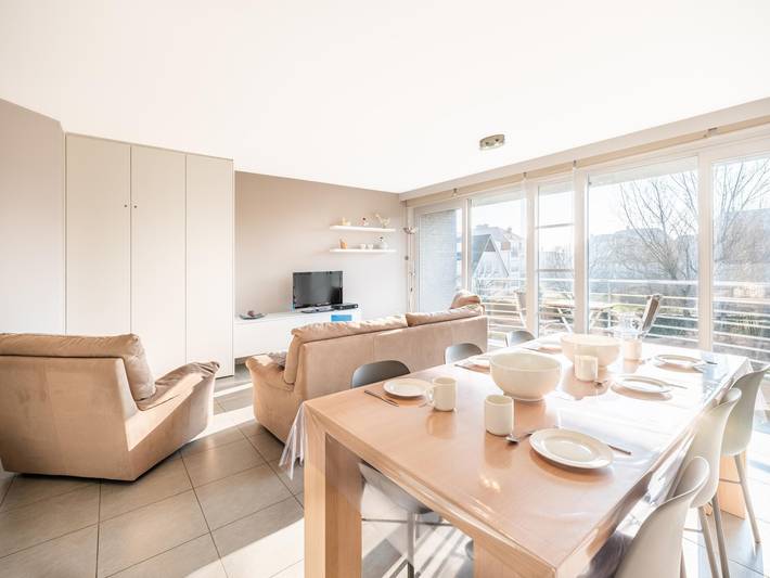 Gîte pour 6 personnes, avec Balcon dans Saint-Idesbald