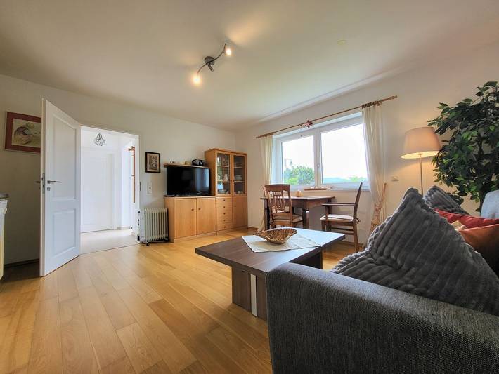 Ferienwohnung für 2 Personen, mit Terrasse und Garten sowie Seeblick und Ausblick in Königswinkel - 3