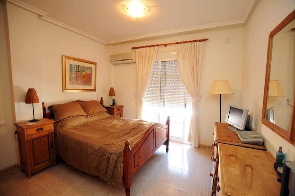 Family Townhouse on the stunning Mar Menor Coast !  Long Term Available in San Pedro del Pinatar, Costa Cálida