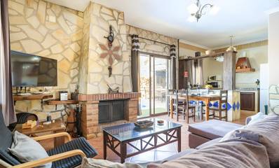 Casa Rural para 5 Personas en El Gastor, Pueblos Blancos, Foto 1