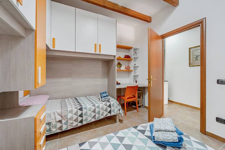 Appartamento intero, Appartamento 'Casa Rustica' con terrazza privata, Wi-Fi e aria condizionata in Gonnesa, Iglesiente