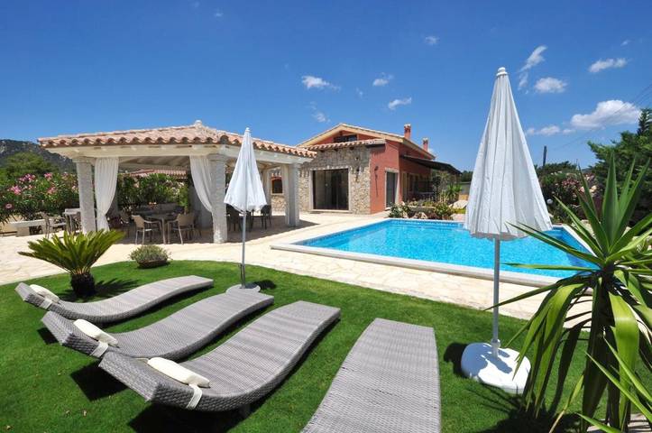 Chambre d’hôte pour 2 personnes, avec piscine ainsi que terrasse et jardin à Villasimius - 2