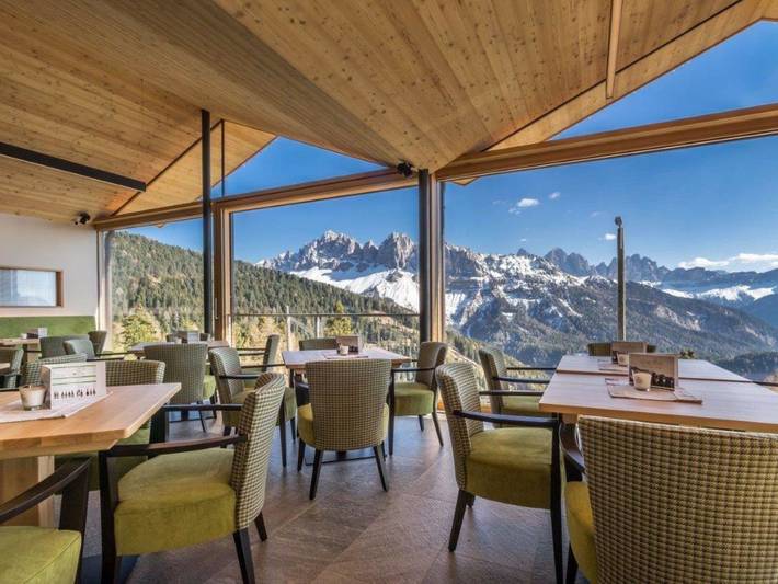 Hotel für 2 Personen, mit Whirlpool und Garten in den Dolomiten