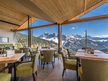 Hotel für 2 Personen, mit Whirlpool und Garten in Brixen