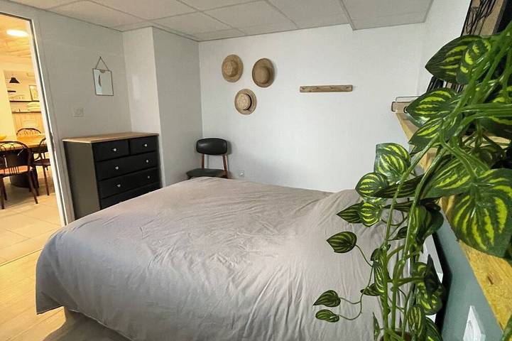 Location de vacances pour 11 personnes, avec jardin à La Boissière-de-Montaigu - 4