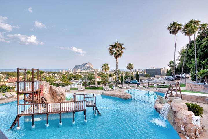 Ganze Wohnung, Ferienwohnung "Clementina Imperial Park" mit Meerblick, Gemeinschaftspool und Wlan in Imperial Park Resort, Calpe