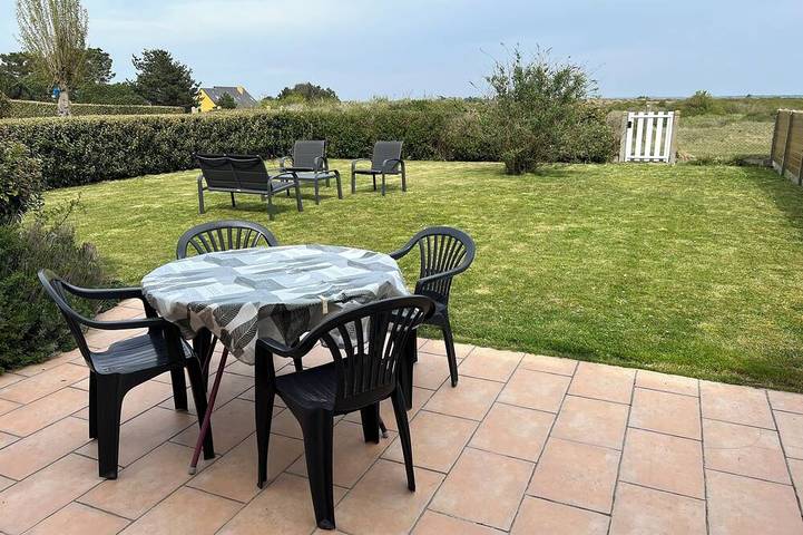 Ferienhaus für 4 Personen, mit Terrasse und Garten