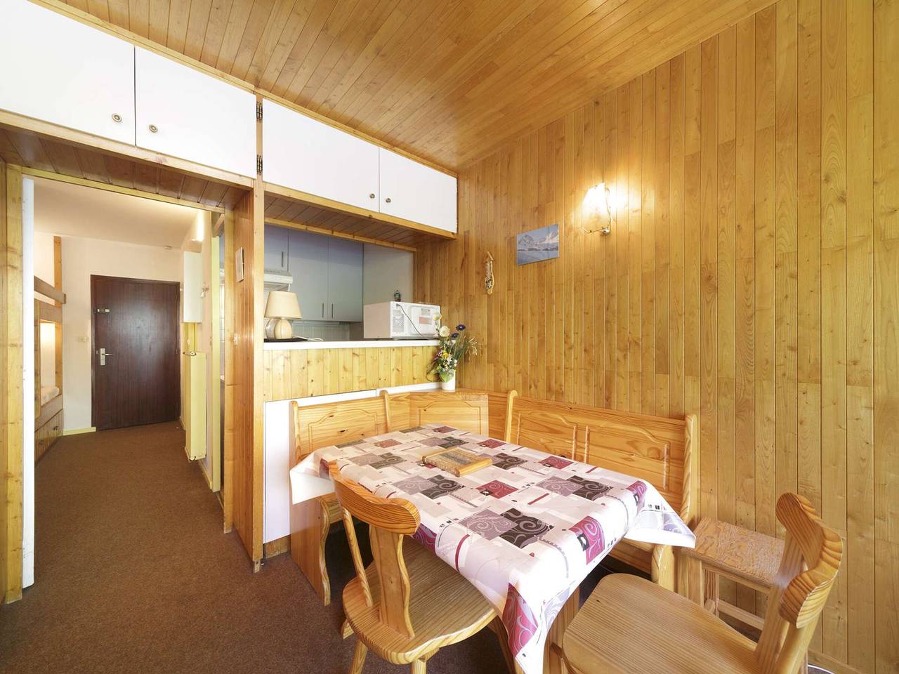 Estudio entero, Estudio para 6 personas a pie de pistas con balcón y vistas a las montañas in Gourette, Eaux-Bonnes