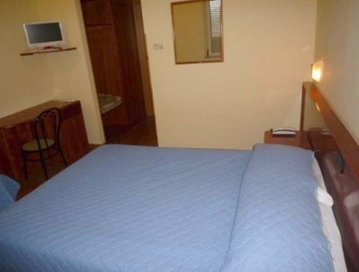 Hôtel pour 2 personnes, avec terrasse et vue, animaux acceptés à Trevi - 2