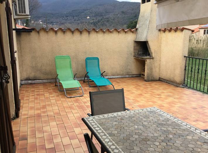 Gîte pour 2 personnes, avec terrasse à Amélie-les-Bains-Palalda - 2