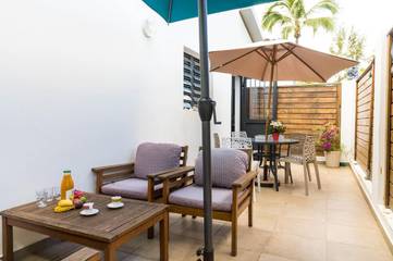 Gîte pour 5 personnes, avec vue et terrasse dans Plage de la Saline