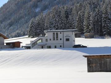 Ferienwohnung für 8 Personen in Kaunergrat, St. Leonhard im Pitztal, Bild 1