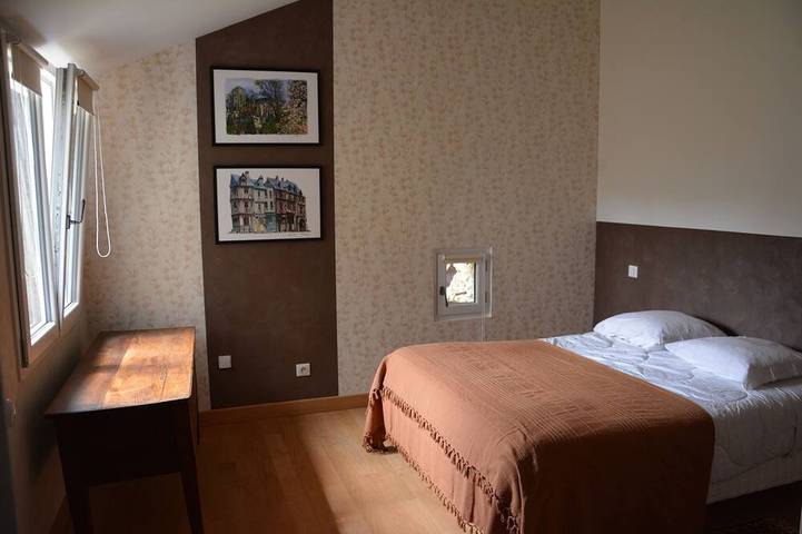 Gîte pour 2 personnes, avec Terrasse et Jardin