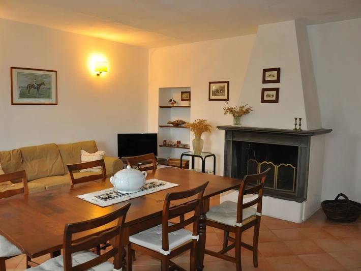 Appartamento vacanze per 6 persone, con piscina e giardino, con animali domestici nel Lazio