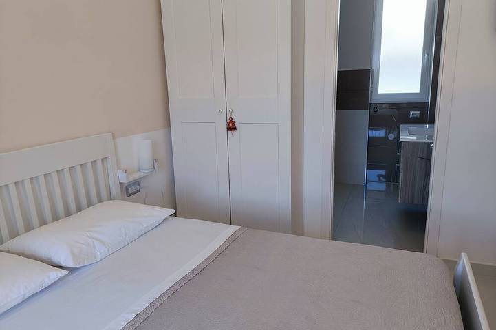 Holiday rental for 4 people, with hot tub and garden as well as terrace in Pompei