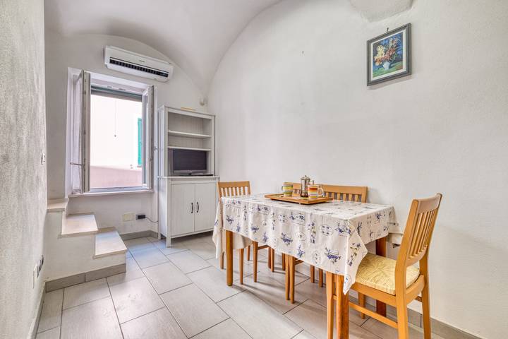 Gîte pour 5 personnes, avec terrasse, animaux acceptés à Borghetto Santo Spirito - 2