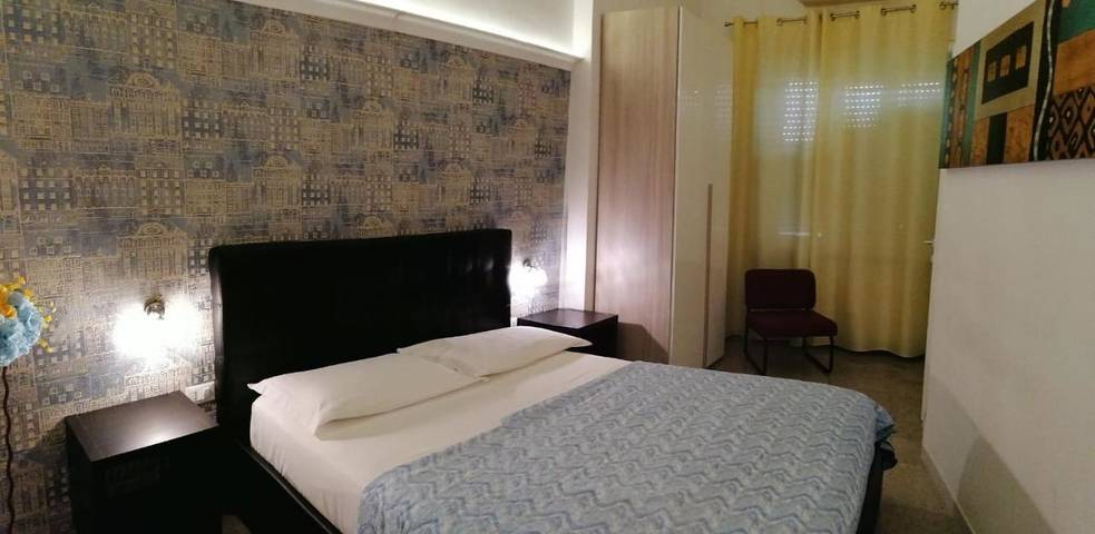 Chambre d’hôte pour 6 personnes, avec vue et balcon, animaux acceptés à Foggia - 3