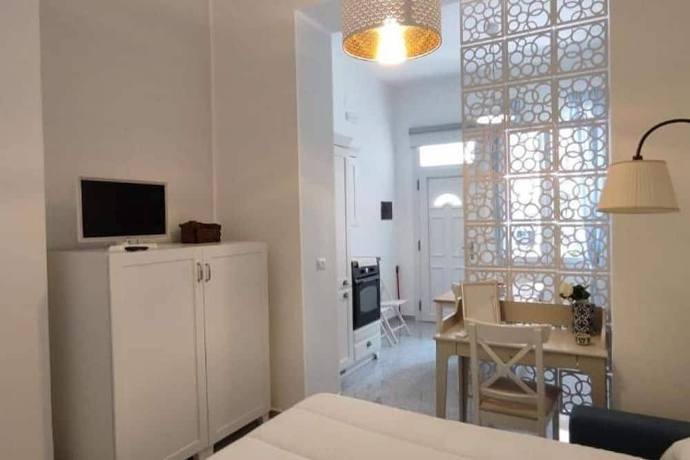 Apartamento entero, Vacation home near Taormina, a few minutes' walk from the beach.  in Letojanni, Provincia de Messina