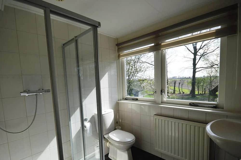 Group accommodation (18 persons) - Unique enjoyment in the heart of Zeeland. in Niederländische Nordsee
