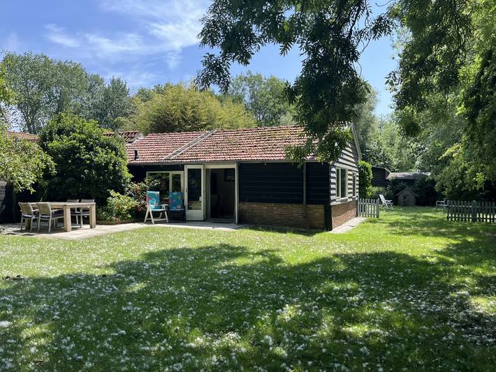 Ferienhaus für 4 Personen, mit Garten und Terrasse