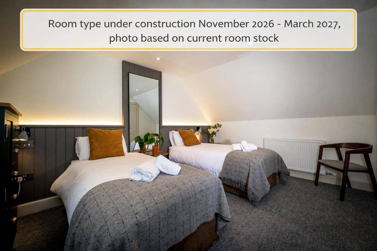 Twin Room in Drumnadrochit, Highlands