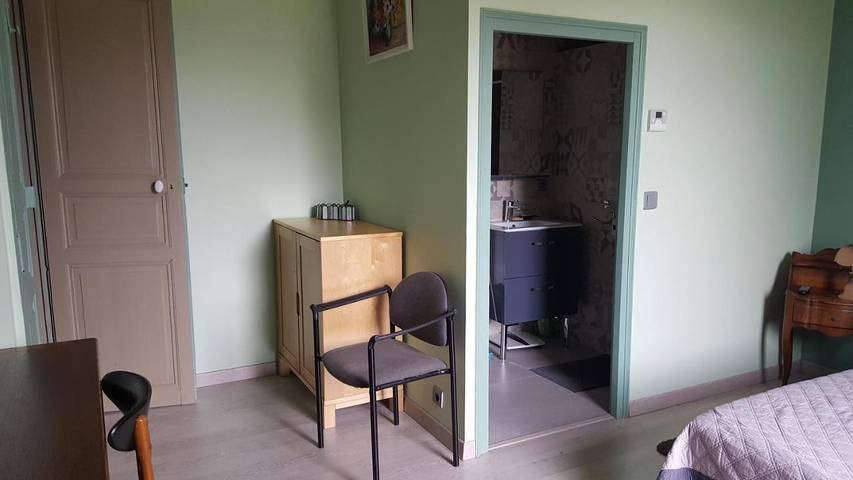 Location de vacances pour 3 personnes, avec vue ainsi que jardin et piscine, adapté aux familles à Saint-Pons-de-Mauchiens - 4