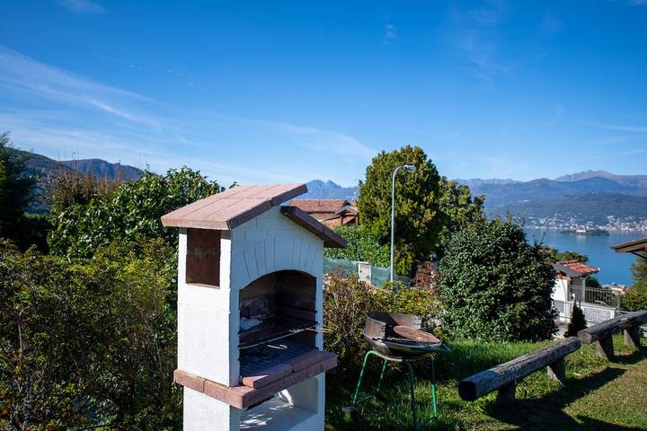 Appartement entier, India apartment with lake view over Stresa in Stresa, Comune di Stresa