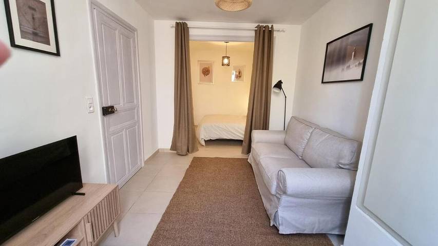 Gîte pour 2 personnes dans Cinema L Arlequin Nyons