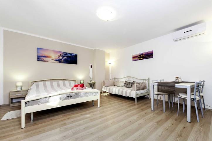 Studio für 3 Personen - 1