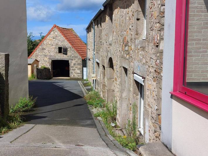 Gîte pour 2 personnes, avec vue à Les Pieux - 2