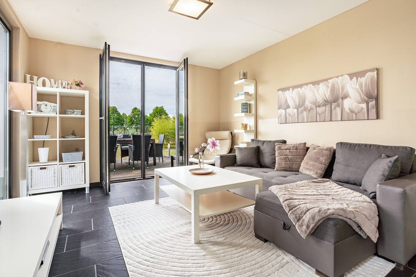 Casa de vacaciones 'Nova Ferienhaus, 50qm' con terraza privada, jardín privado y Wi-Fi in Ueckermünde, Vorpommern Greifswald