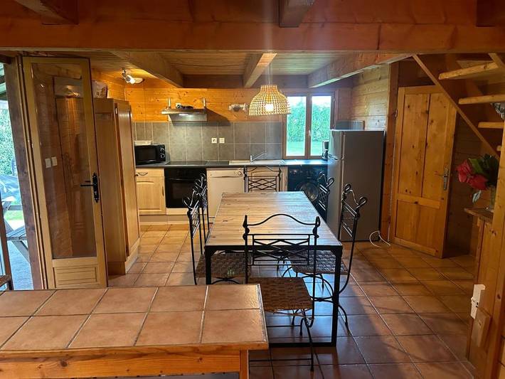 Parc de vacances pour 8 personnes, avec jardin et sauna ainsi que piscine et vue à Ussel - 2