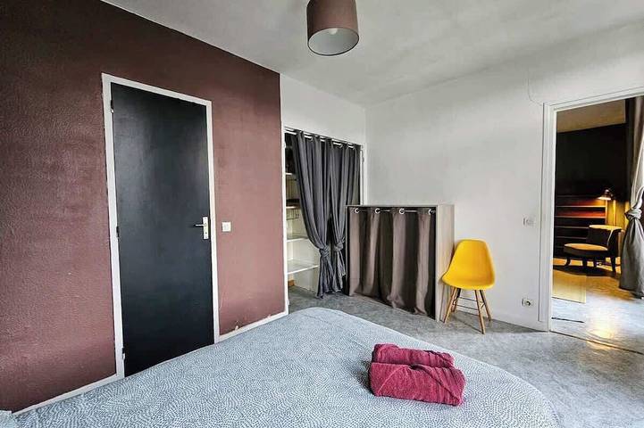 Entire apartment, Les toits de Gambetta in Lille, Lille region