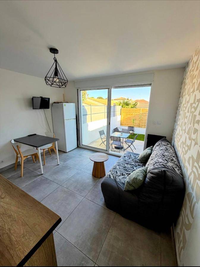 Gîte pour 4 personnes, avec terrasse, animaux acceptés à Poussan - 4