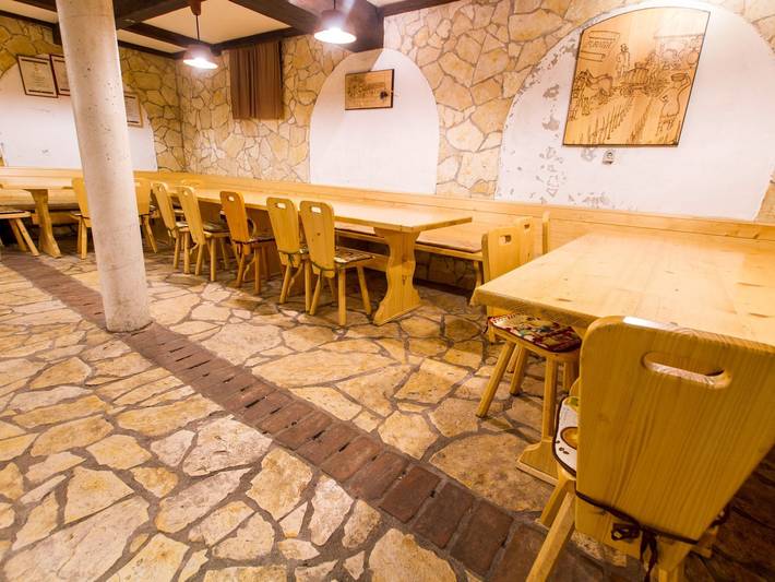 Gîte pour 12 personnes, avec sauna ainsi que jardin et terrasse, adapté aux familles dans Brežice - 2